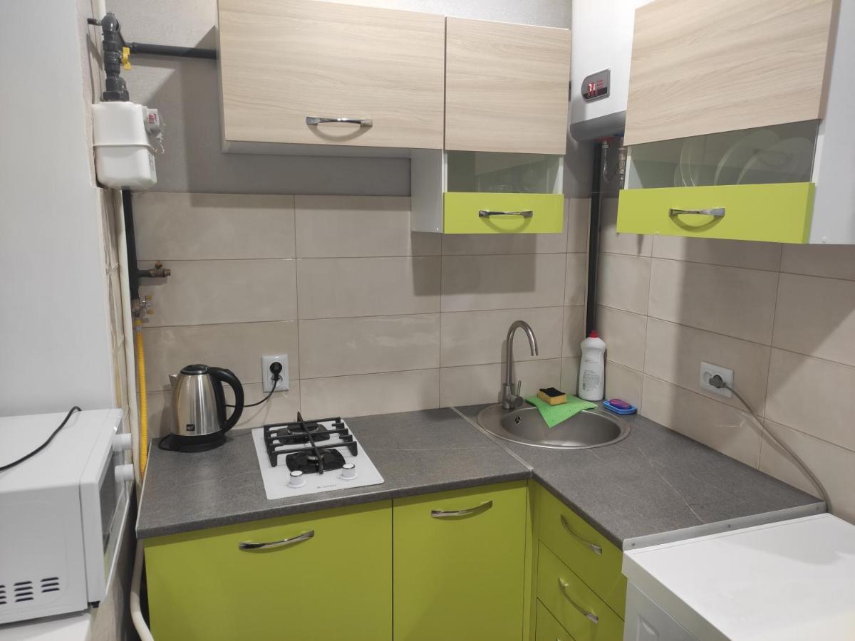 Две Уютные Квартиры В Центре Города Дзержинка - New Apartments ครือวอยร็อก ภายนอก รูปภาพ