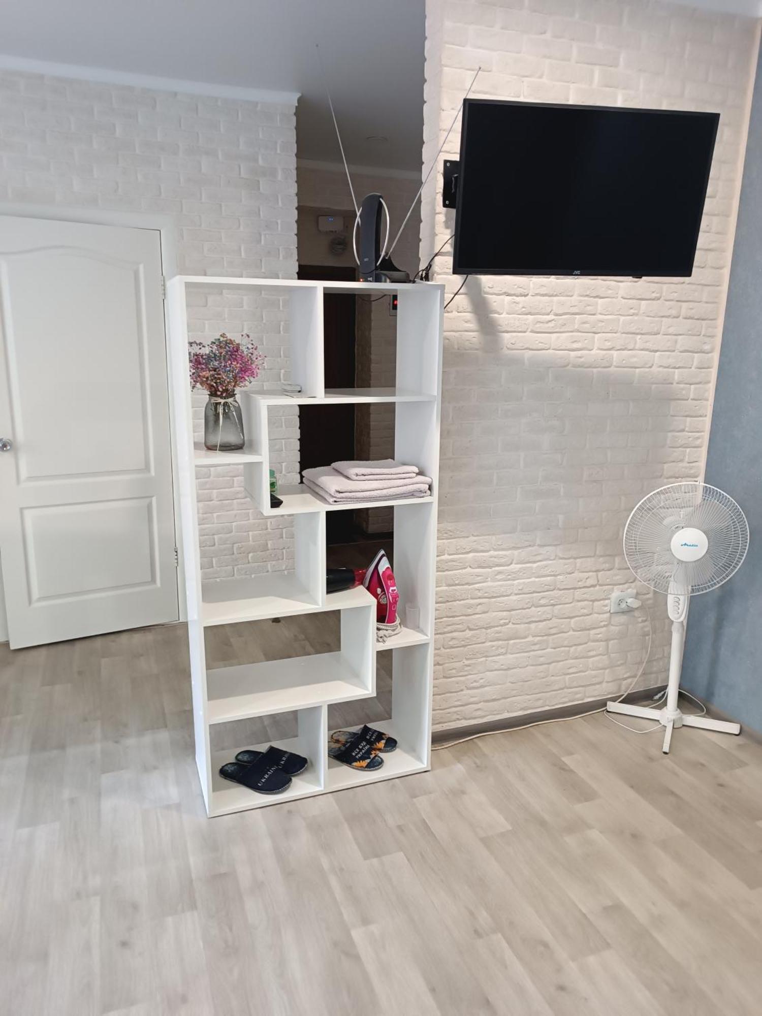 Две Уютные Квартиры В Центре Города Дзержинка - New Apartments ครือวอยร็อก ภายนอก รูปภาพ